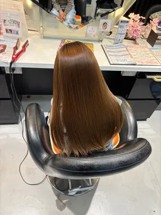 ロング カラー 井上 慈温のヘアスタイル