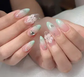 ネイル RIRI 池袋のネイルデザイン