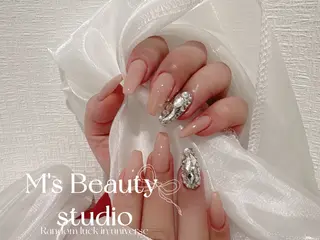 ネイル エムズ ビューティスタジオのネイルデザイン