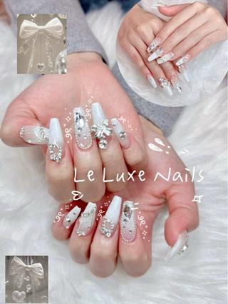 ネイル LE LUXE  NAILSのネイルデザイン