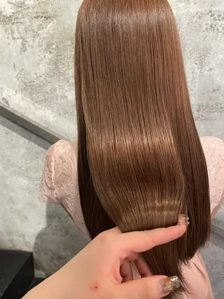 ロング 松田 真央のヘアスタイル
