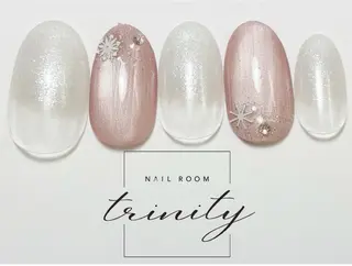 ネイル Trinity ゆきのネイルデザイン