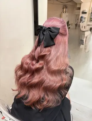 カラー ✨️ハイトーンカラー 🐈⬛/ risaのヘアスタイル