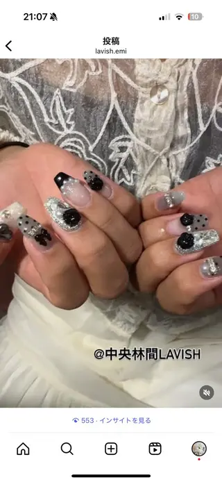 ネイル LAVISH 大和店 emi・:*+のネイルデザイン