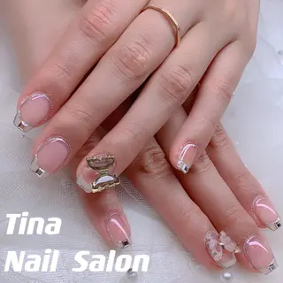 ネイル Tinaネイル 難波のネイルデザイン