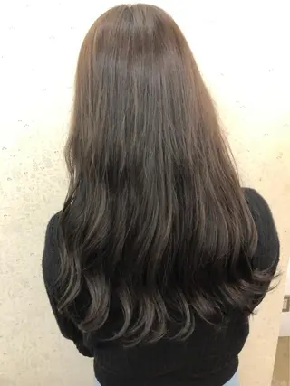 ロング カラー ヘアアレンジ 🐝岡本 柚葉🐝のヘアスタイル