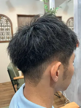 メンズ デザインカラー/ メンズ/ヘアセットのヘアスタイル