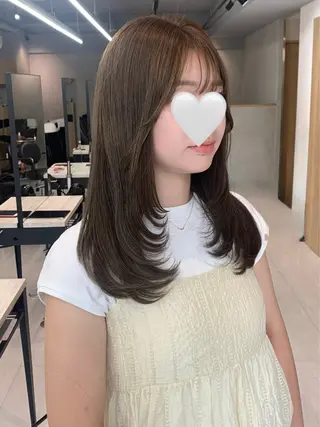 ロング カラー カサイ ミユのヘアスタイル