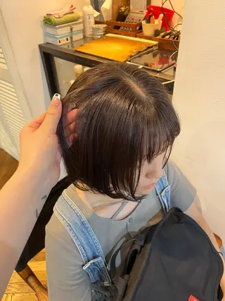 ショート カラー sora /ブリーチ /レイヤーカットのヘアスタイル