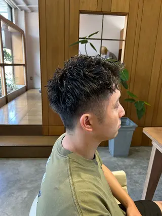 ショート パーマ メンズ 佐藤 悠生 メンズパーマ.カットのヘアスタイル