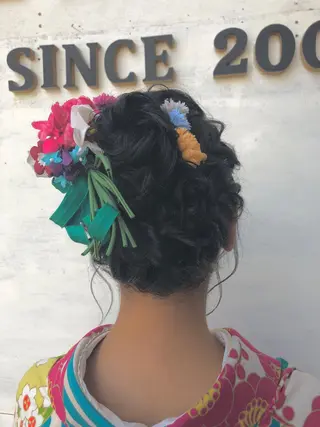 ミディアム ヘアアレンジ SHAFT Ieiriのヘアスタイル