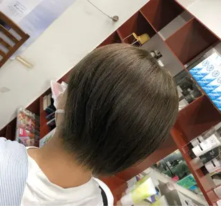 ショート カラー 髪質改善・白髪ぼかし /お悩み対応カラーのヘアスタイル