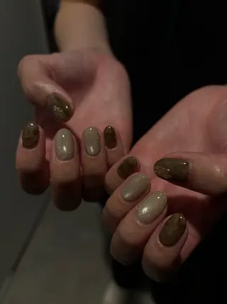 ネイル Manon Tomiのネイルデザイン