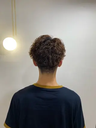 パーマ メンズ ハナダ メイのヘアスタイル