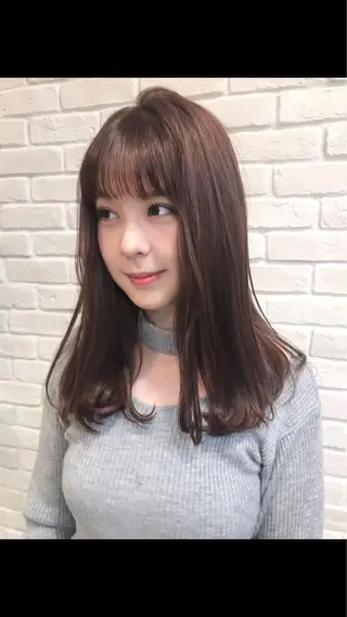 セミロング カラー moanin モーニンのヘアスタイル