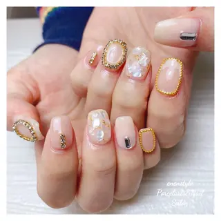 ミディアム ネイル 🐾enen style 🐾のネイルデザイン