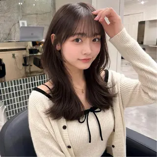 ミディアム カラー 🎀レイヤー×透明感 ×髪質改善🎀米田のヘアスタイル