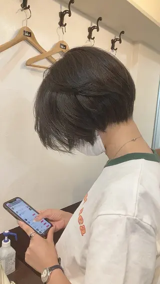 ショート 🕊mtm🫧梅田/ 定額制/透明感/艶髪のヘアスタイル