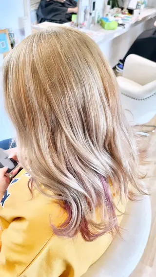 ロング Atelier 大内のヘアスタイル
