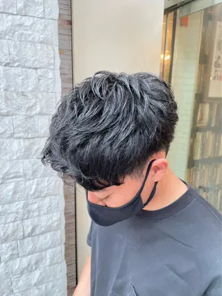 メンズ EARTH 山﨑龍馬のヘアスタイル
