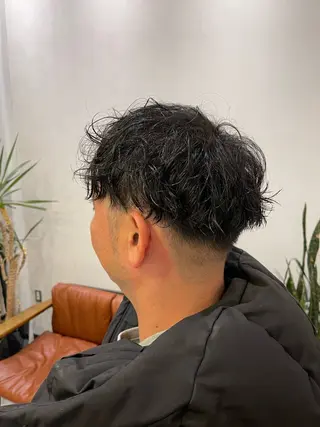 ショート パーマ メンズ 佐藤 海璃のヘアスタイル