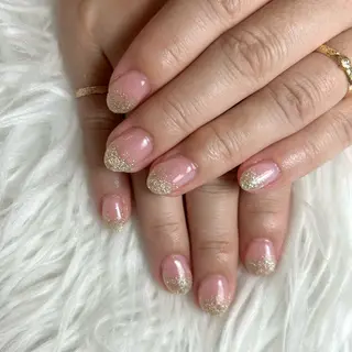 ネイル LAVISH momoneのネイルデザイン