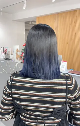 ミディアム 蓮 華のヘアスタイル