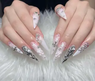 ネイル Lenie Nail Salonのネイルデザイン