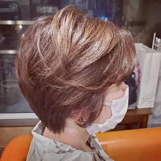 ショート カラー spa hair ark 富井直美のヘアスタイル