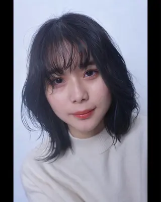 ミディアム 大久保寿高✨ なりたい色を叶える✨のヘアスタイル