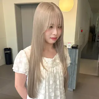 ロング カラー ☪️ブリーチ特化施術 /レイヤー🪽aiのヘアスタイル