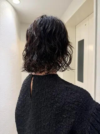ミディアム カラー パーマ 石川絢佳/ 顔周り×暖色カラーのヘアスタイル