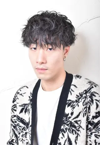 ショート パーマ メンズ メンズ特化/パーマ指 名No.1/百瀬太郎のヘアスタイル