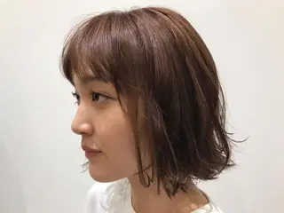 ショート カラー くるくるパーマ aikoのヘアスタイル