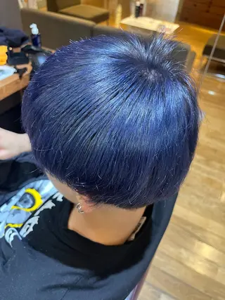ショート カラー 中農 有梨恵のヘアスタイル