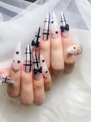 ロング カラー Bling Salonのネイルデザイン