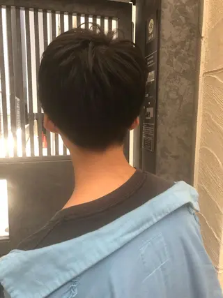 ショート メンズ ウルフカット／吉村 桃子のヘアスタイル