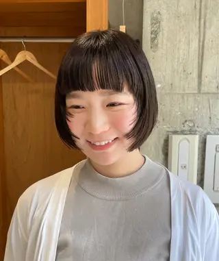 ショート chisato☁️ カットカラーモデルのヘアスタイル