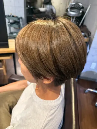 ショート カラー 高杉 愛のマツエク・マツパデザイン
