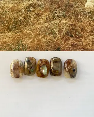 ネイル 栗林 実莉のネイルデザイン