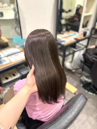 ミディアム カラー nijika/ カラーリスト🫧のヘアスタイル