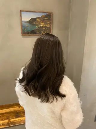 セミロング 新宿/顔周りカット +レイヤー＝しずく♩のヘアスタイル