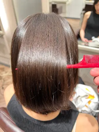 ショート 中高下 由真のヘアスタイル