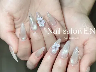 ネイル E.N🦋 長さ出し/持ち込みのネイルデザイン