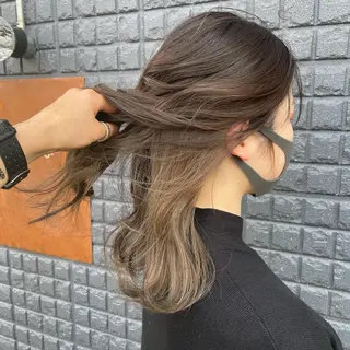ロング カラー La vielle 西峠のヘアスタイル