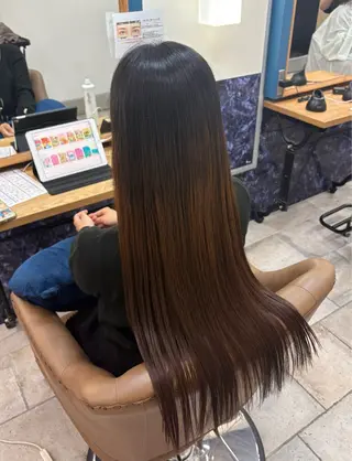 ロング signhair chikaのヘアスタイル