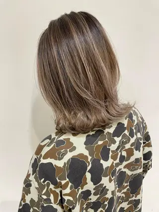 ショート カラー 髪質改善カラー韓国風 レイヤーtudaのヘアスタイル