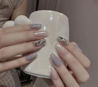 ネイル エリ🫧 nail池袋東口のネイルデザイン