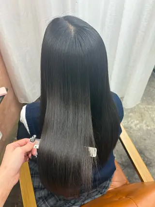 ロング Retsu /UniQのヘアスタイル