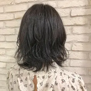 ショート カラー 大平 美沙のヘアスタイル